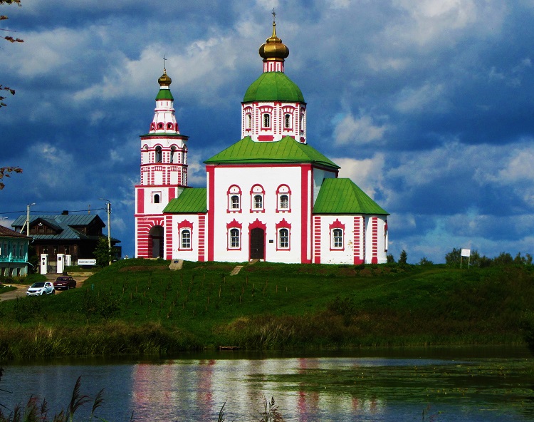 On our visit to Suzdal, this was my favorite church