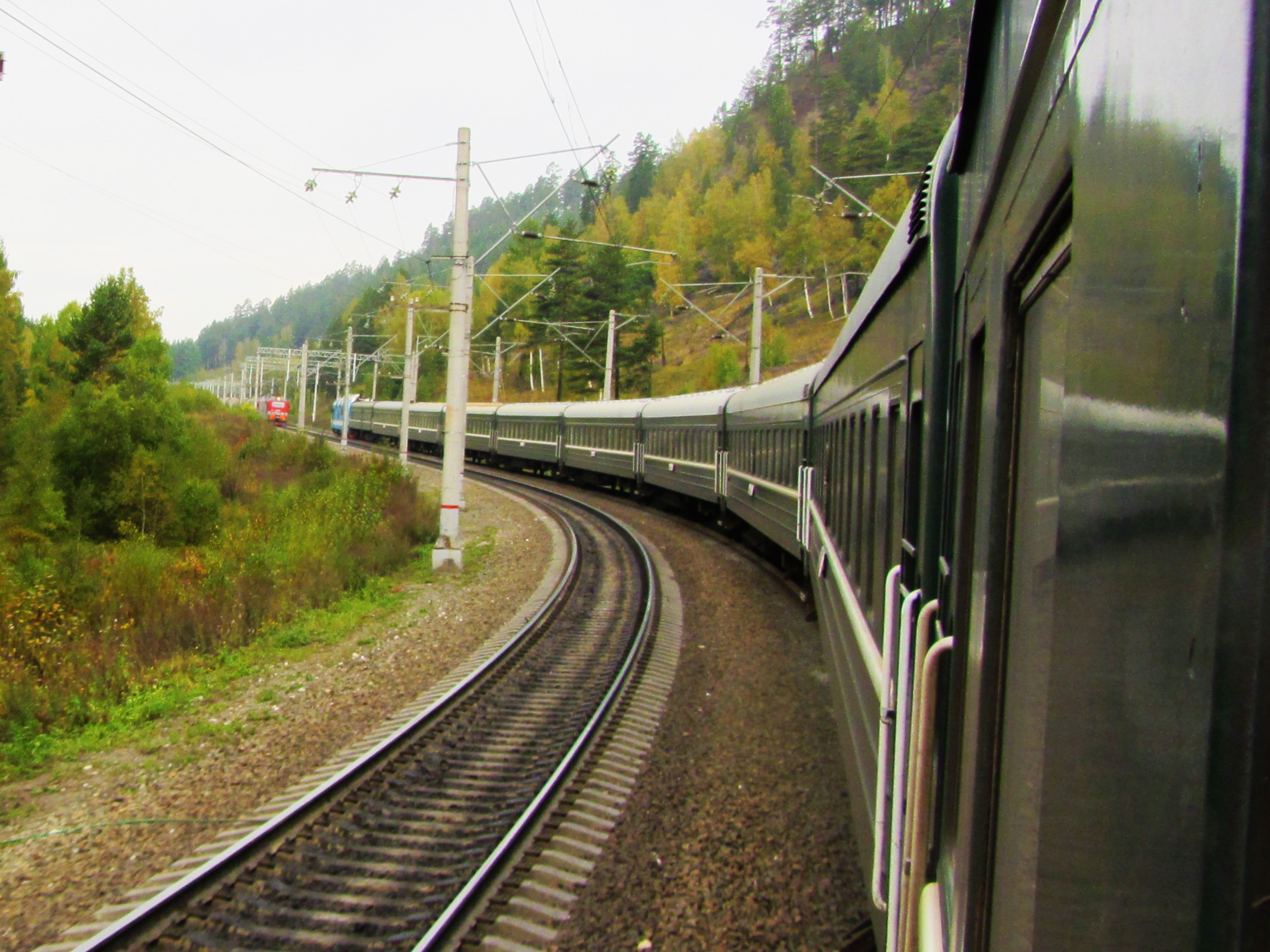 Photo of the day show the entire Trans-Siberian train on the move