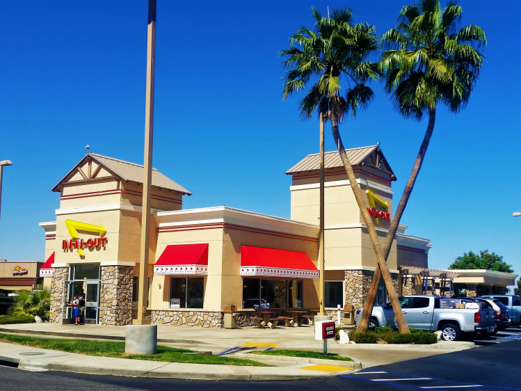 Californians rave about In-N-Out Burgers